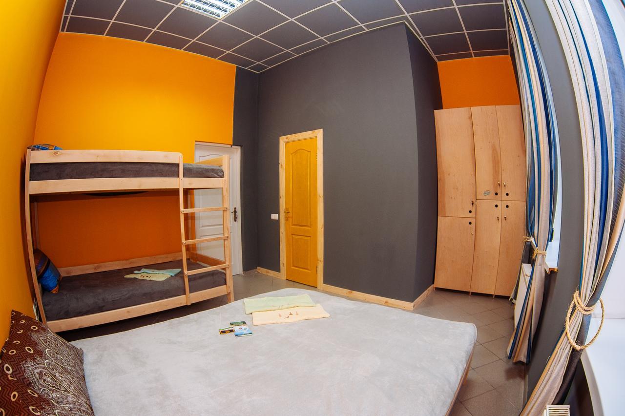 Papa'S Ostello Černihiv Esterno foto
